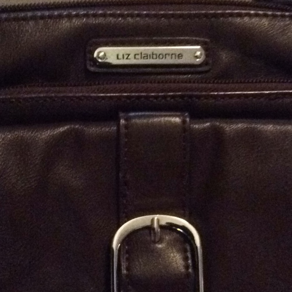 Liz Claiborne  Chocolate Brown Crossbody Bag 👜